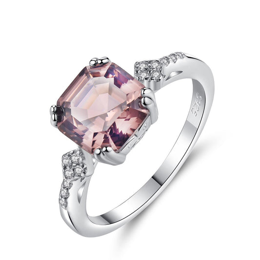 Anillo de morganita creado con piedras preciosas en plata de ley 925