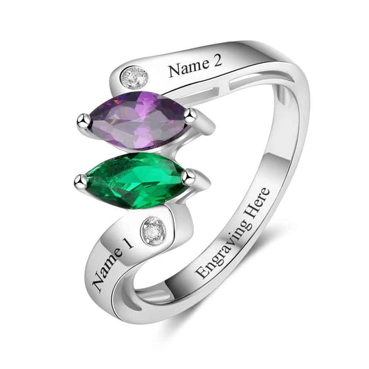 Anillo de promesa personalizado con piedra de nacimiento y dos nombres grabados
