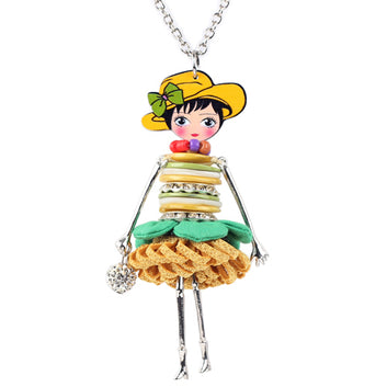 Collar de muñeca de cristal de concha hecho a mano con colgante de muñeca francesa, joyería de moda con flores de aleación